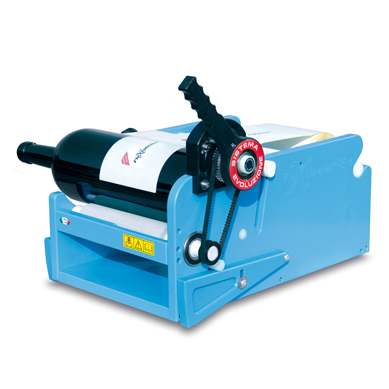 Machine de pose d'étiquette sur des bouteilles de type magnum FlexLabeller EVO-MAGNUM